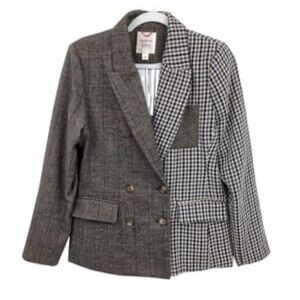 Women’s Checkered and Plaid Jacket